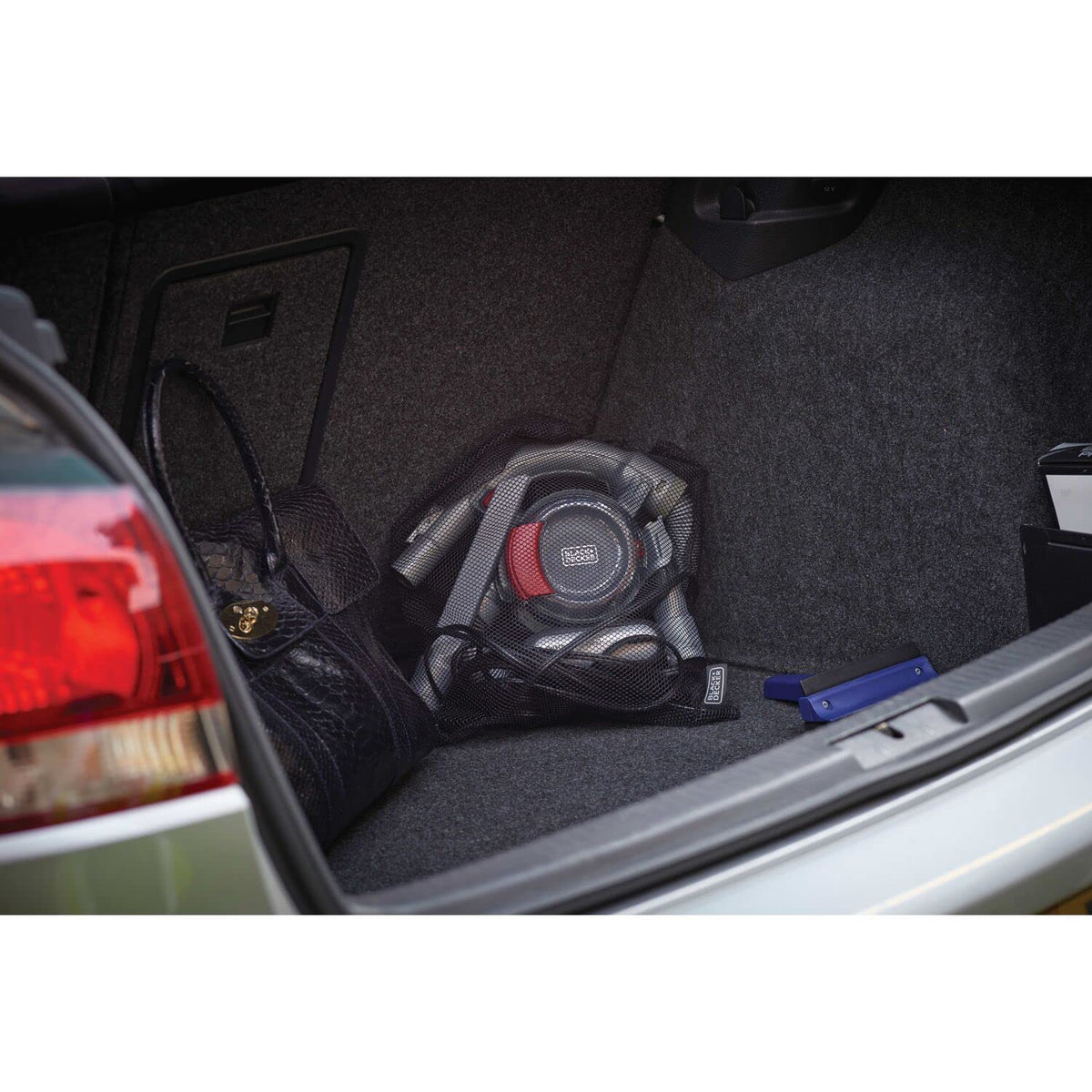 BLACK+DECKER PD1200AV-XE 12V Flexi Car Vacuum