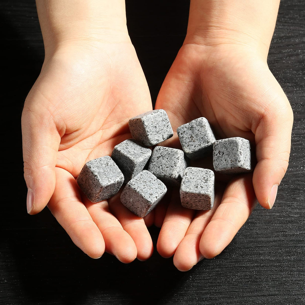 Whisky Glass Gift Set, Whisky Stones, Whisky Gift Sets for Men, 8 Whisky Stones, 2 Crystal Whisky Glasses, Wooden Box Gift, Birthday Gifts for Men, Dad, Husband, Valentine's Day/Father's Day