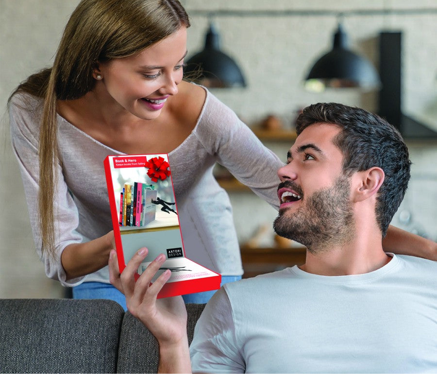 Superhero Bookend Figurines Metal Bookshelf Decor Desktop Ornament Office Desktop Accessories Bookshelf Home Decoration