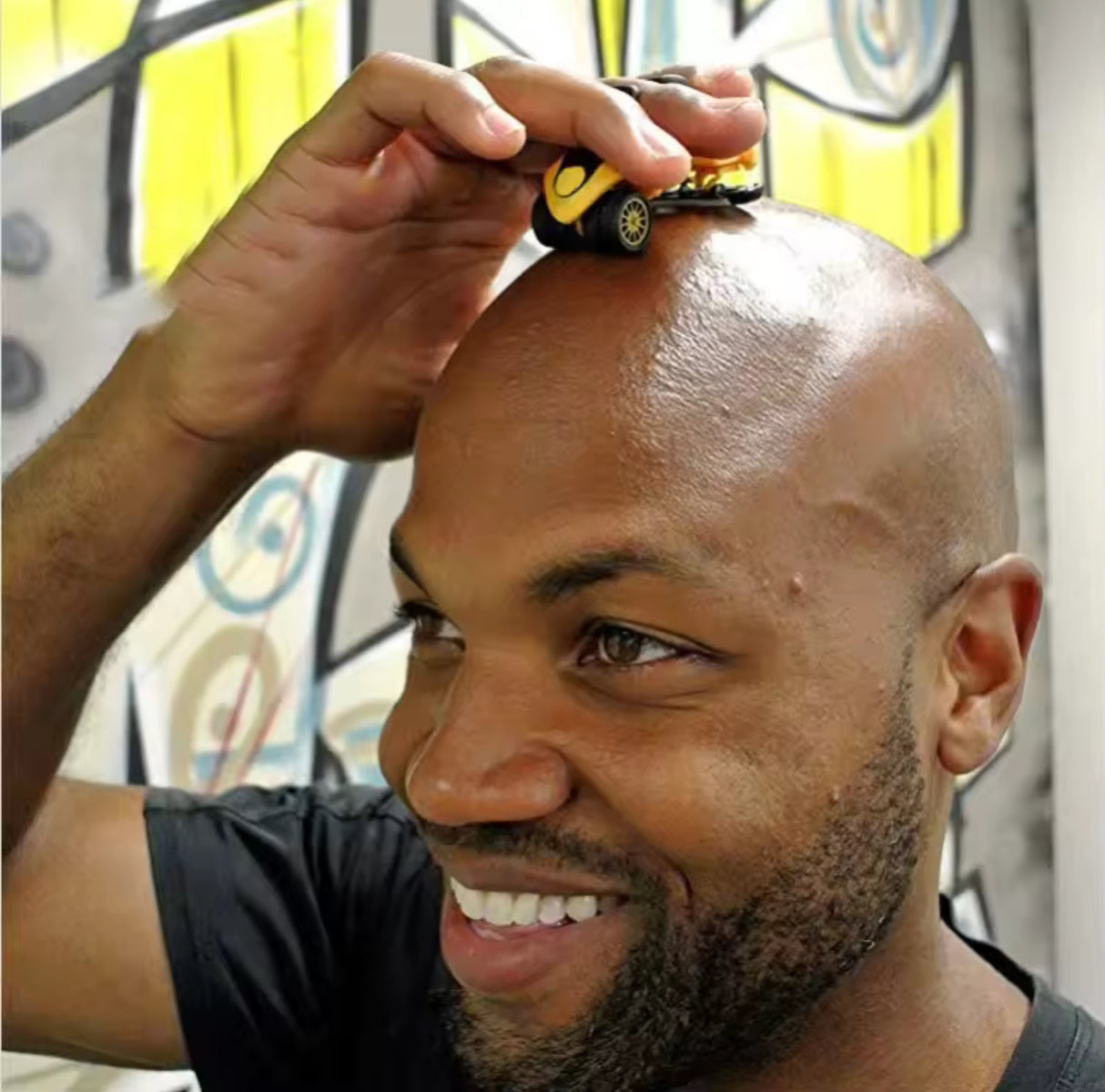 Men's Head and Skull Shaving Razor - Revolutionary Dual Active Suspension