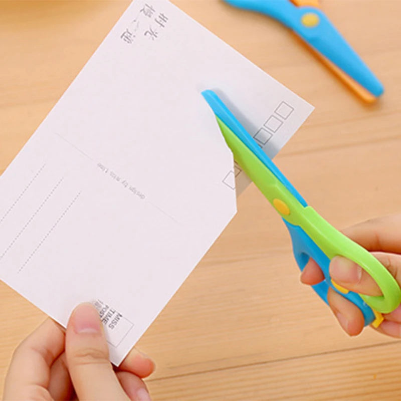 137mm Rounded-Tip Children’s Paper Scissors – 4 Colours