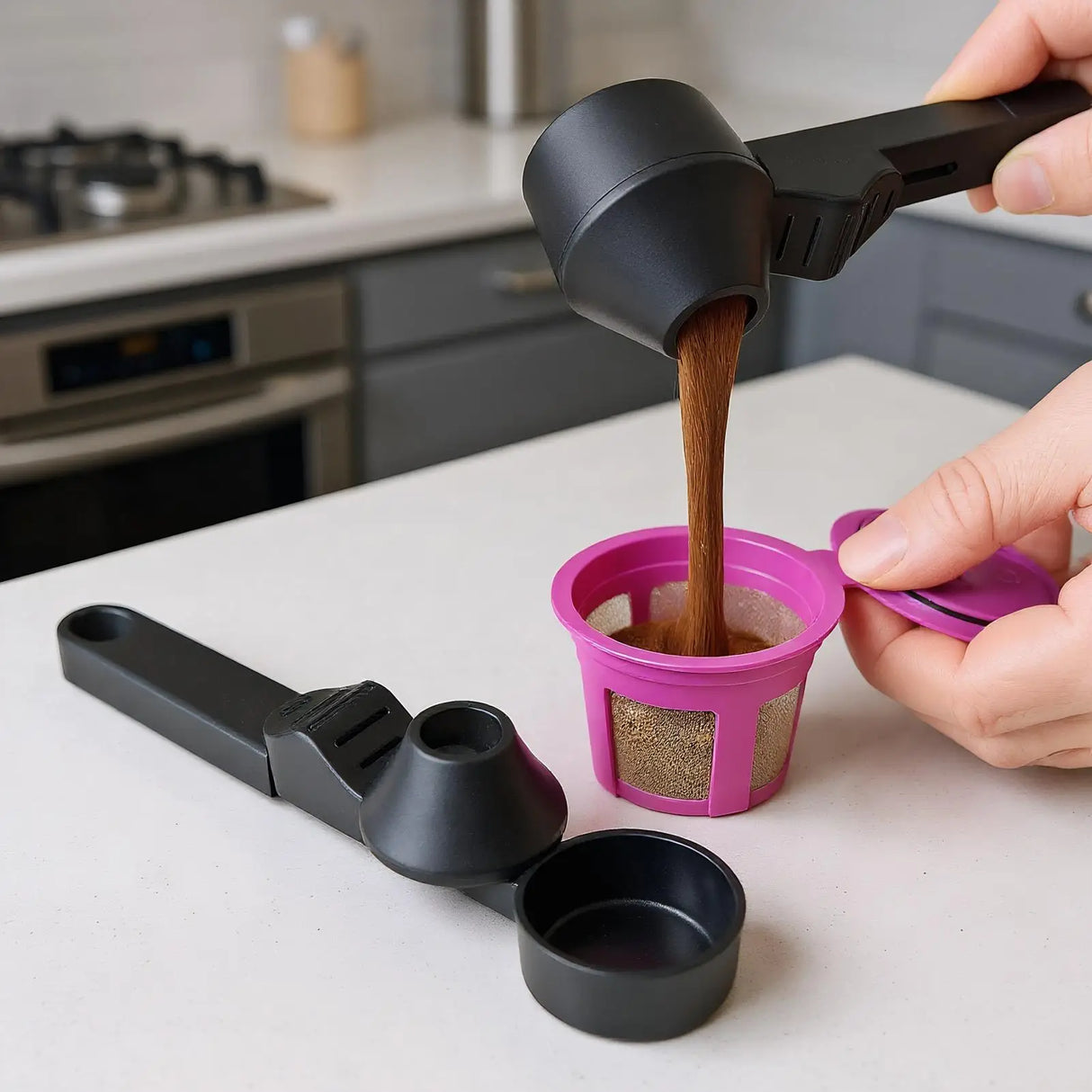 Handle Coffee Scoop with Funnel Long Measure Cup Ground Coffee Scooper for Kitchen Dormitory Apartment Cafe Bar Restaurant Flour
