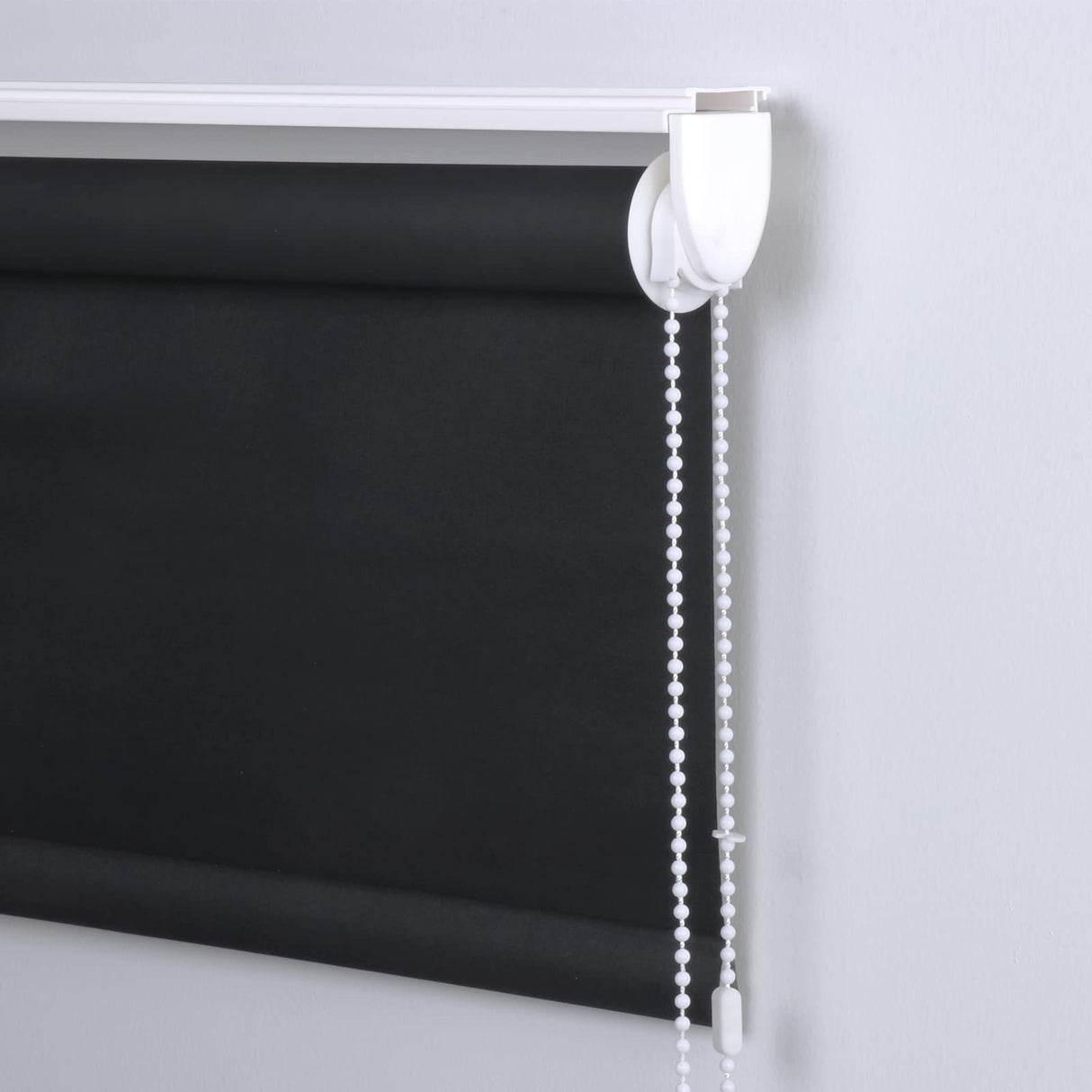 Blackout Roller Blinds for Windows, Thermal Fabric Window Blinds, Waterproof Roller Blinds for Office, Bedroom, Bathroom, 51 x 200 cm, Black