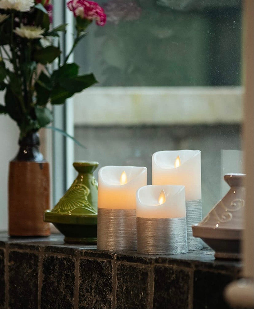 FLAMELESS Candles