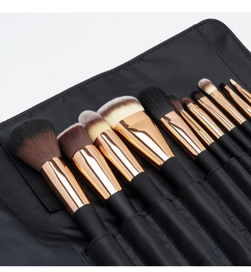 Professional Makeup Brush Collection, 12pcs Set High End Cosmetic Brush, Cruelty Free Synthetic Bristles for Foundation Blending Powder Blush Eye Shadow, Travel Leather Clutch, Rose Gold