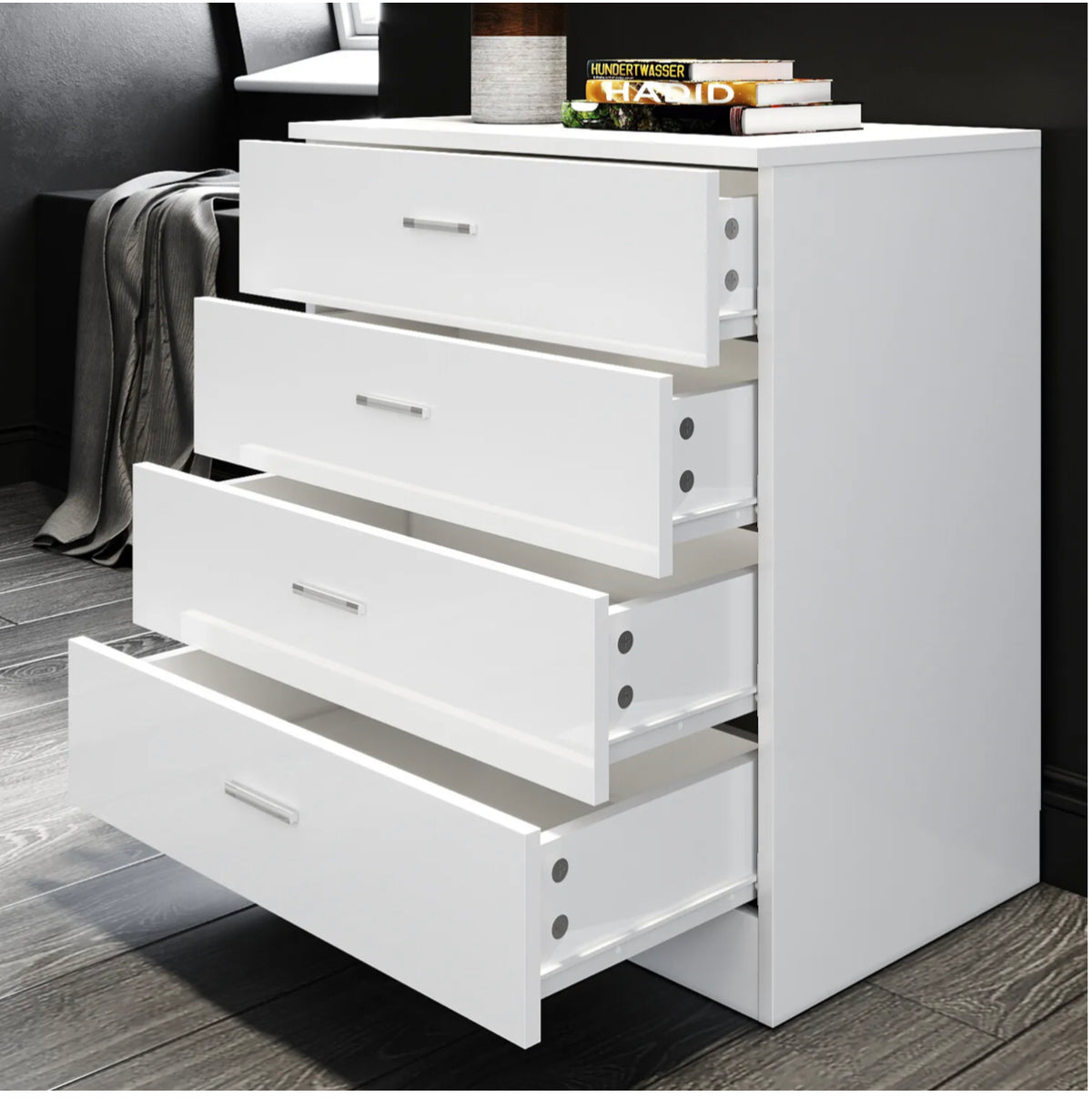White High-Gloss 4-Drawer Chest