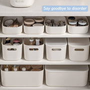 Handled Plastic Storage Bins – Set of 6 with 4 Lids