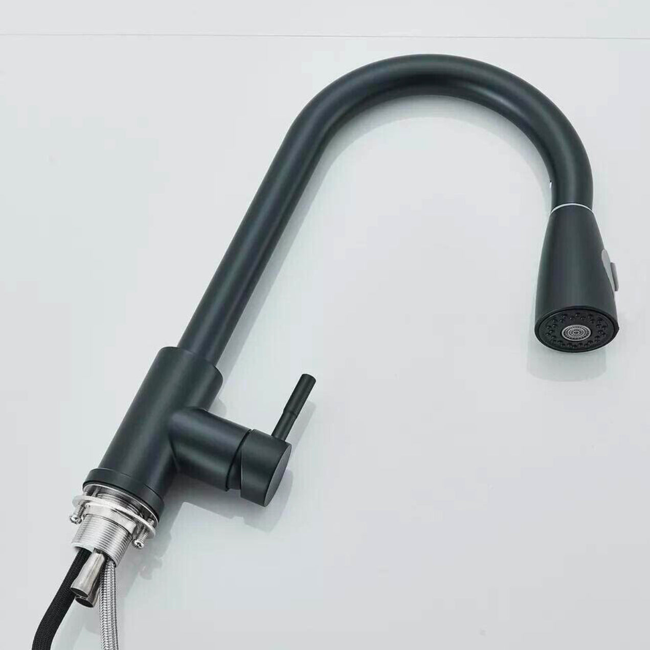Black 2-Mode Pull-Out Kitchen Mixer Tap – 360° Swivel