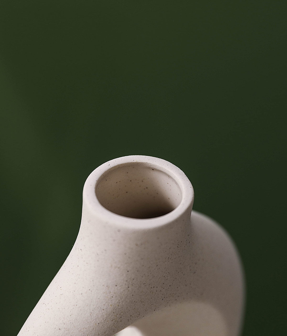 2-Piece White Ceramic Donut Vase Set