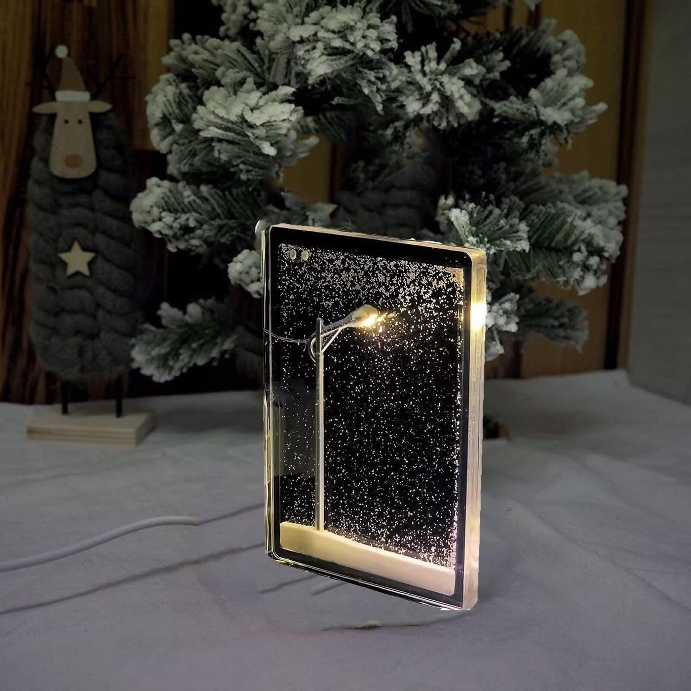 DIY Street Lamp Snow Globe, Snowy Night Light Street Lamp, DIY Christmas Desktop Decor for Birthday and Christmas.