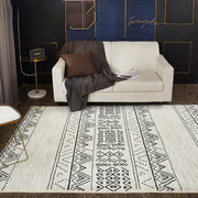 160 × 230 cm Moroccan Geometric Short-Pile Area Rug