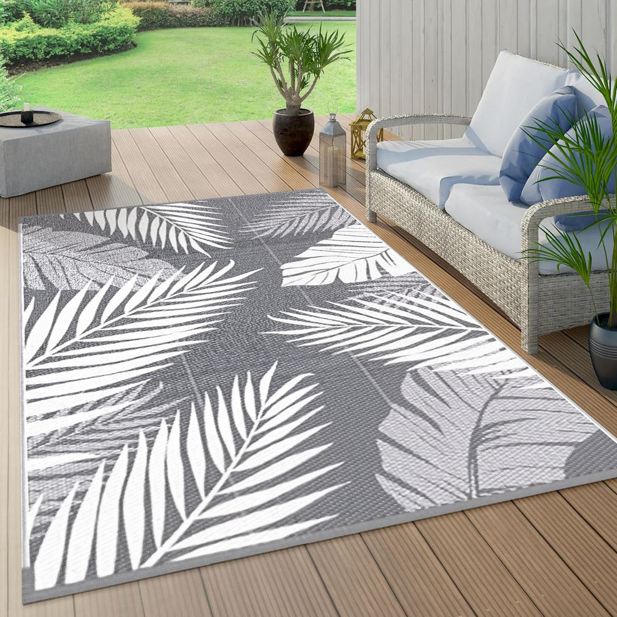 Large Water-Resistant Outdoor Patio Rug