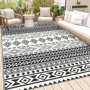 150 × 245 cm Reversible Outdoor Rug with Carry Bag