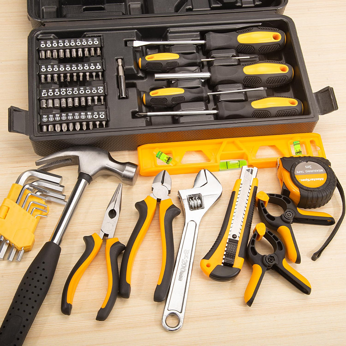 79-Piece Hand Tool Set Household Comprehensive Kit Auto Repair Tool Set Multi-functional Tool Kits for Homeowner General Household Hand Tool Set w/ 1 Storage Case for Repairing