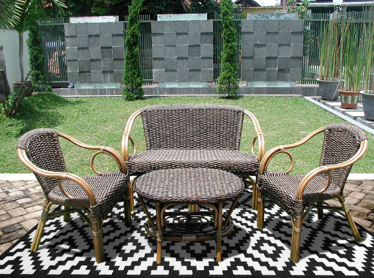 180 × 270 cm Nirvana Reversible Plastic Outdoor Rug
