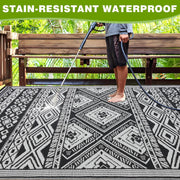180 × 270 cm Reversible Plastic-Straw Outdoor Rug