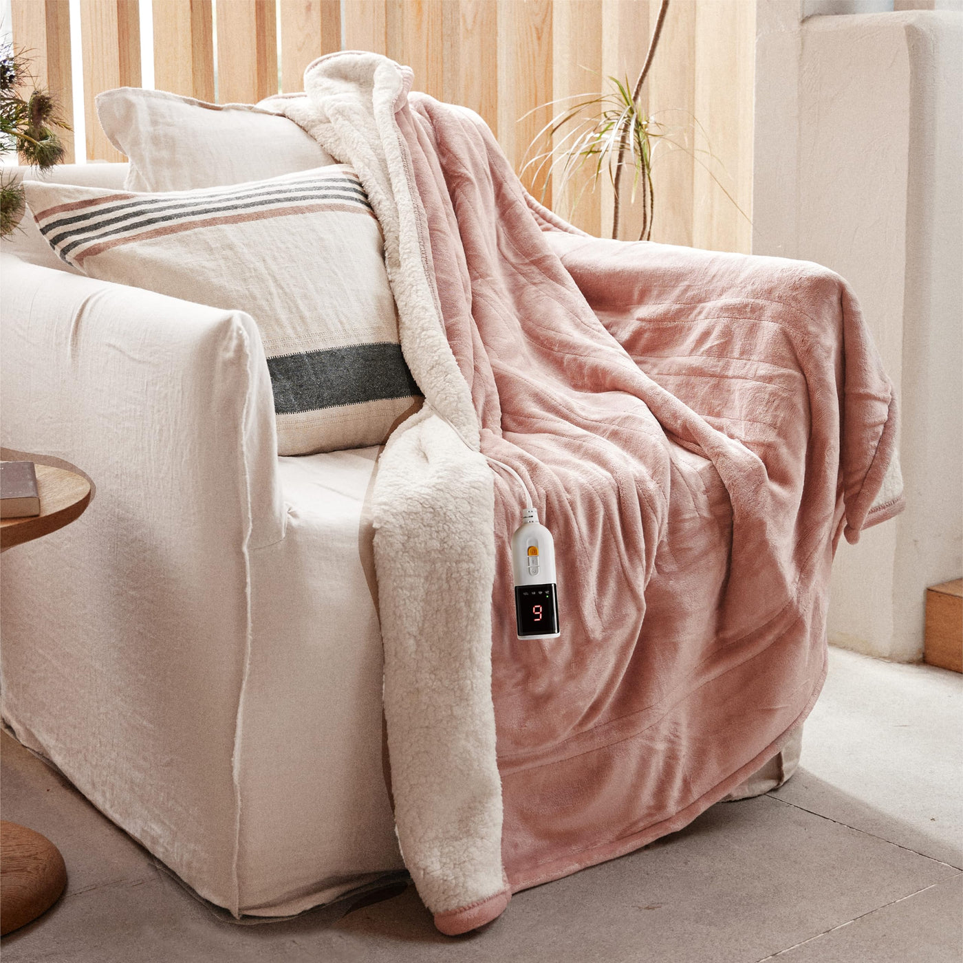 Silky Plush Electric Heated Throw Blanket – 6 Heat Levels, 10H Auto-Off, Machine Washable