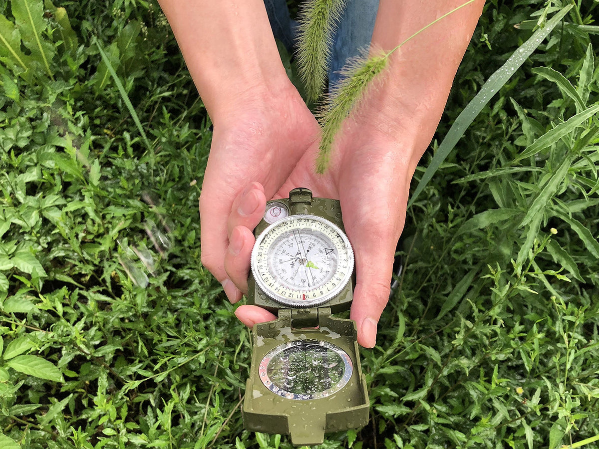 AF-4580 Lensatic Sighting Compass with Map Measurer