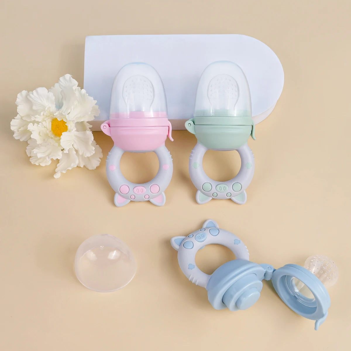 4pcs/set Silicone Fruit & Vegetable Feeder for Infants and Toddlers 6-36 months Food Grade Teething & Feeding Pacifier