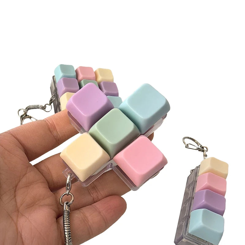 1/4/5/9 Keyboard Fidget Keychain, Keyboard Fidget Decompression Toy, Mechanical Keyboard Fidget Clicker, Stress Relief Button
