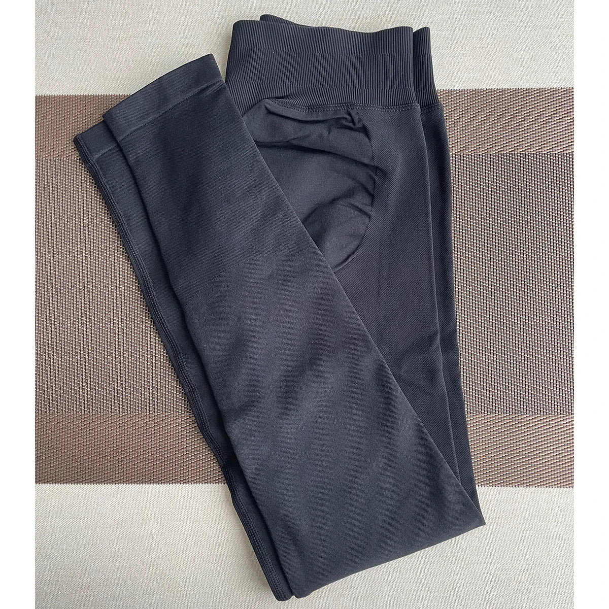 Seamless Ribbed Scrunch-Bum Leggings – 46 Options