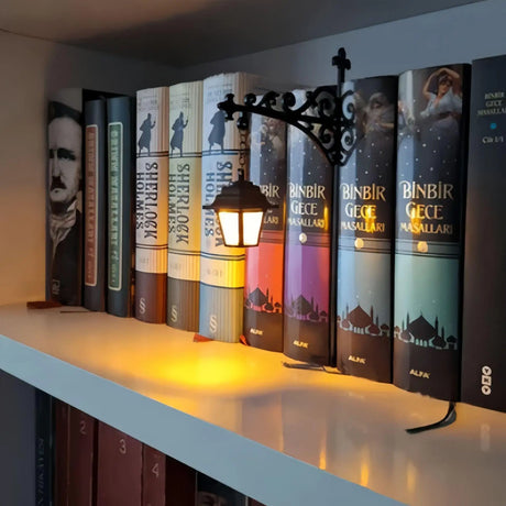 Retro Wrought-Iron Hanging Lantern Book Light – Vintage LED Bookshelf Ornament & Bookend