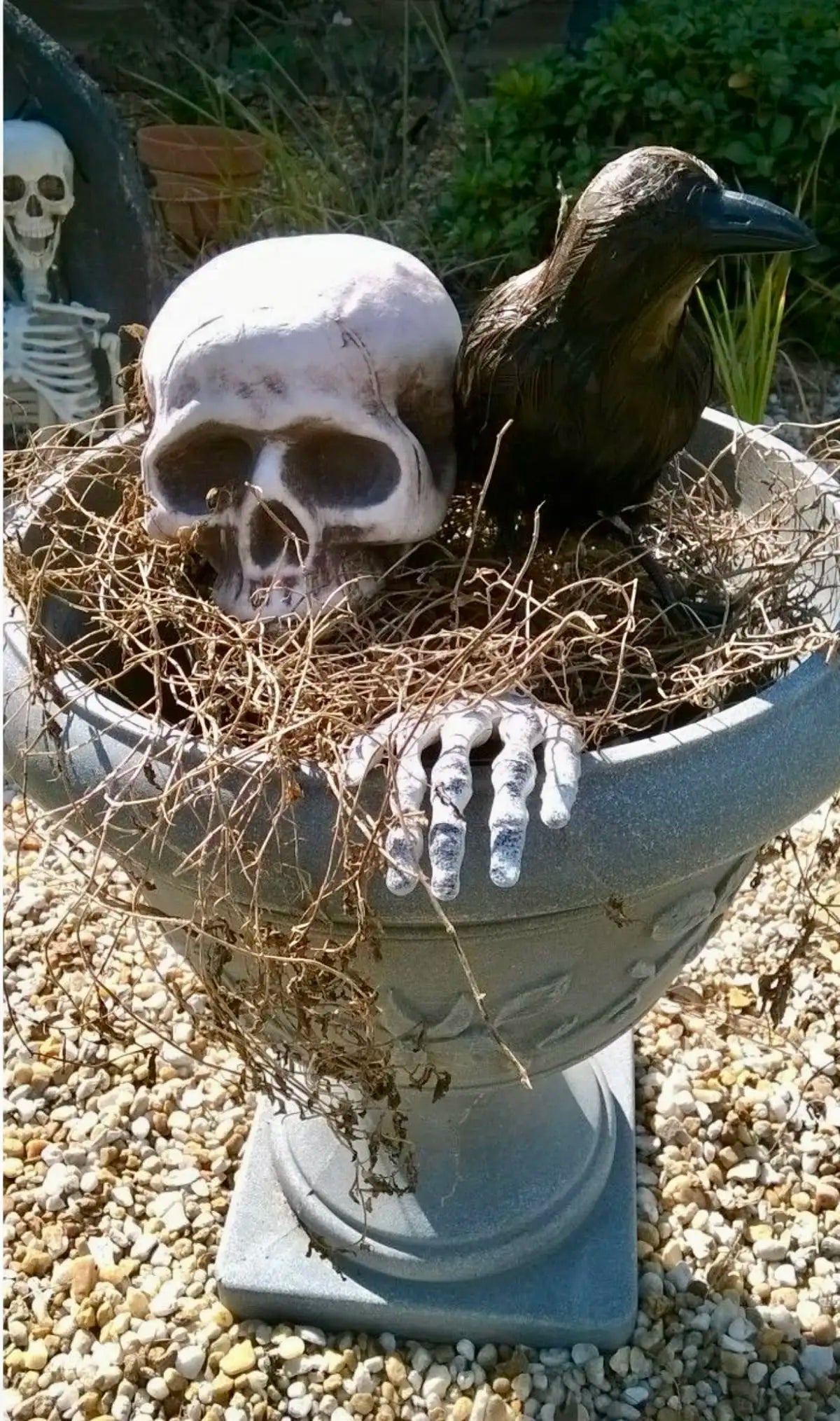 Skeleton Skull & Hand Lawn Stakes Halloween Decoration Set