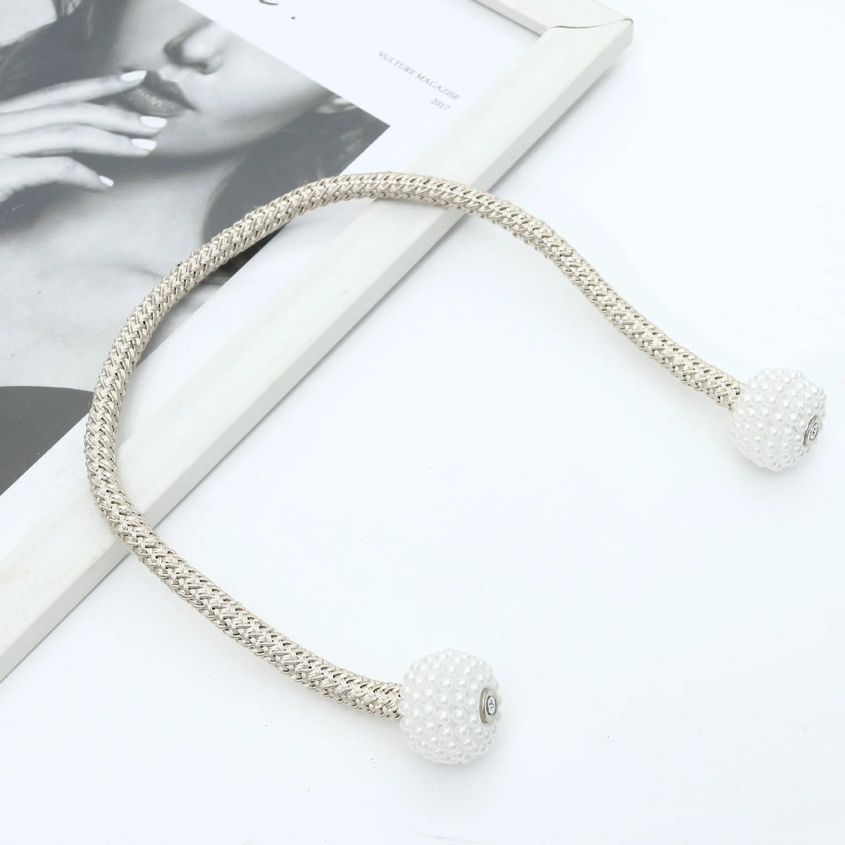 Magnetic Pom-Pom Curtain Tieback – 10 Colours
