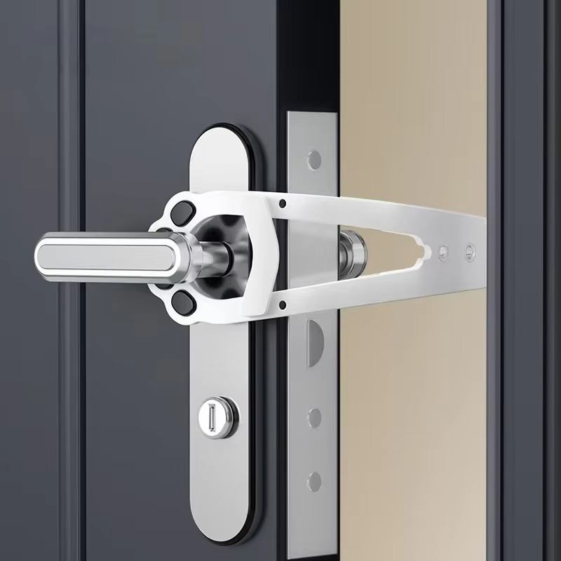 Adjustable Pet Door Latch Strap for Cat Access