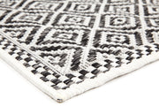 Black & White Diamond Polypropylene Outdoor Rug