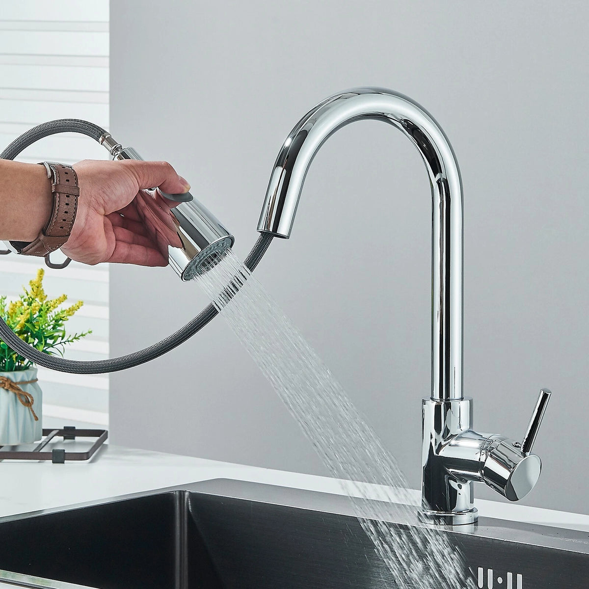 Chrome 2-Mode Pull-Out Kitchen Mixer Tap – 360° Swivel