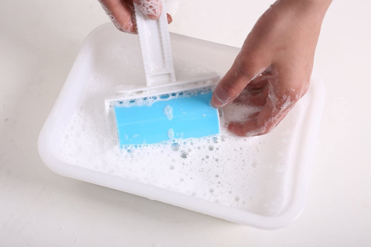 Washable Reusable Lint Roller – 4 Colours