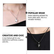 Veemoon Magnetic Split-Heart Couple Necklace Set