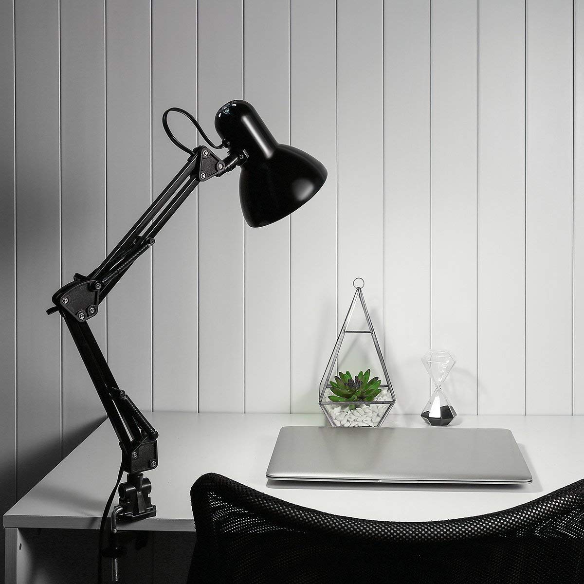Swing Arm Desk Lamp