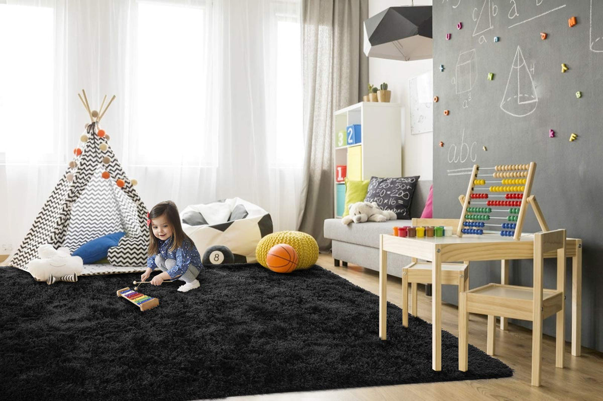 120 × 180 cm Black Fluffy Shag Area Rug