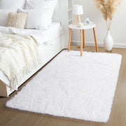 150 × 260 cm White Fluffy Shag Area Rug