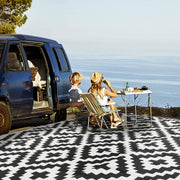 150 × 245 cm Reversible Plastic-Straw Outdoor Rug
