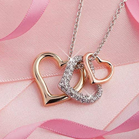 MESTIGE L'Amour Crystal Necklace