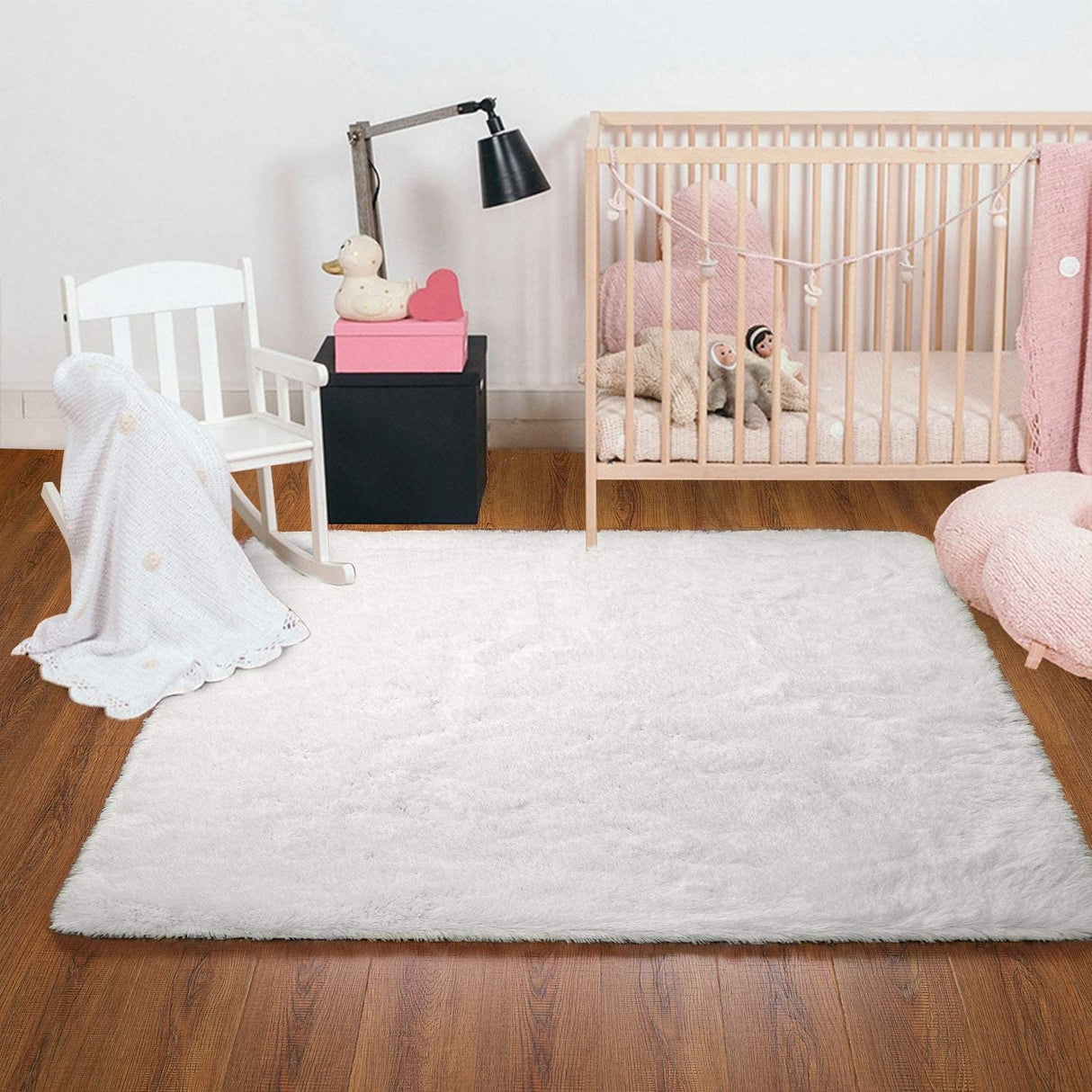 Fluffy Rug, Super Soft Fuzzy Area Rugs for Bedroom Living Room - 4' x 6' Large Plush Furry Shag Rug - Kids Playroom Nursery Classroom Dining Room Decor Floor Carpet, Cream White