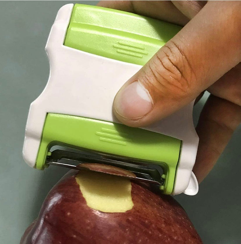 3-in-1 Dual-Blade Vegetable Peeler – Green