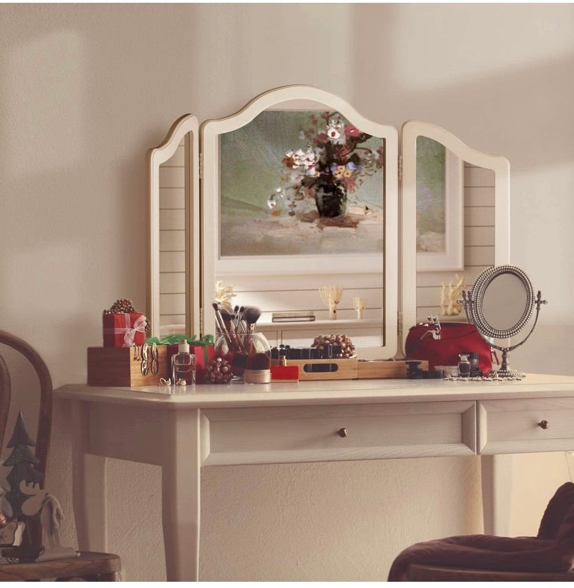 Large Hollywood Vanity Tri-fold Makeup Mirror