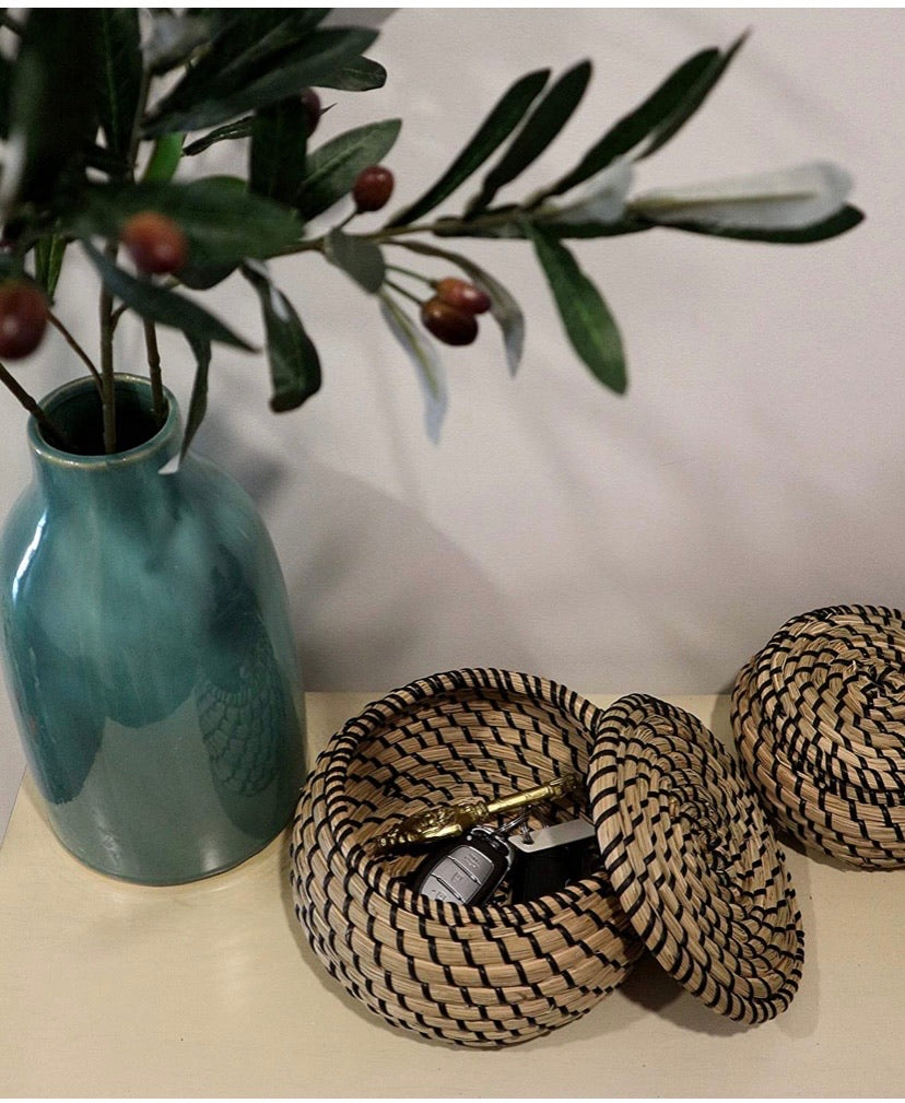 Set of 3 Round Seagrass Box Lidded Storage Bin