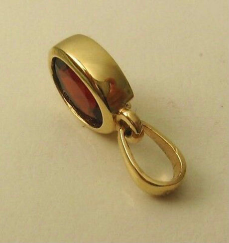 Genuine Solid 9K 9ct Yellow Gold Natural Garnet Pendant